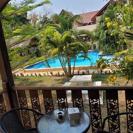 Mister Check Paradise Si Chiang Mai Exterior photo