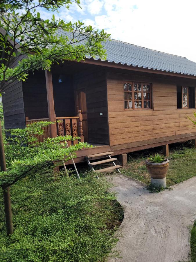 Chalet Mister Check Paradise *